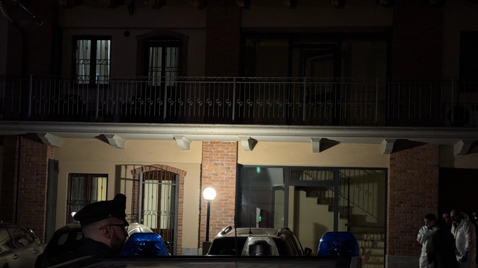 Uccide coppia e si suicida,perseguitava la ragazza da mesi