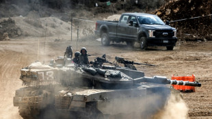 Israel anuncia lan&ccedil;amento de ofensiva terrestre no sul do L&iacute;bano