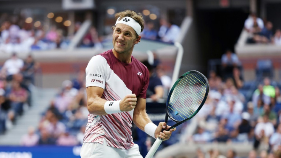 Ruud into US Open final and brink of world top ranking