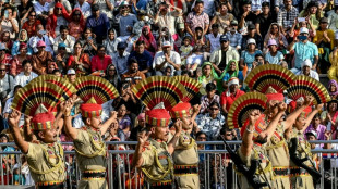 No handshake at muted India-Pakistan border ceremony