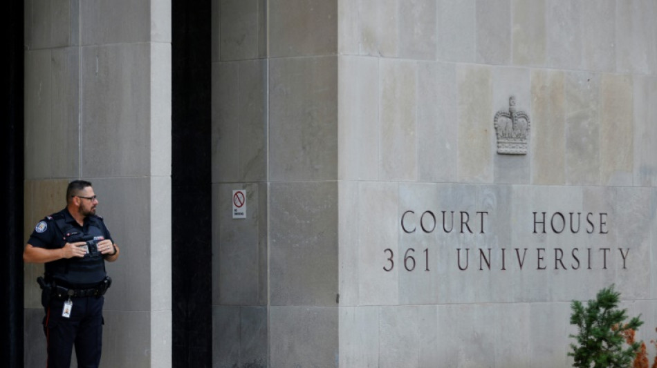 Accus&eacute; de dizaines de viol, l'ex-magnat canadien de la mode Peter Nygard devant la justice