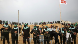 Remise des enfants Bibas &agrave; Isra&euml;l: le Hamas remet quatre cercueils au CICR