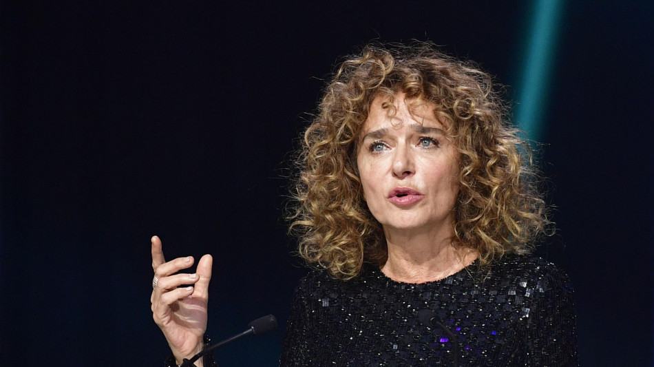 Valeria Golino mentore La Residenza, progetto formazione regia