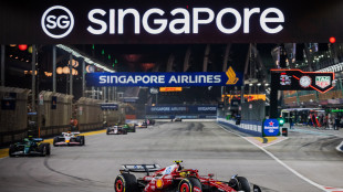 Gp Singapore: Hamilton penalizzato, scende all'ottavo posto