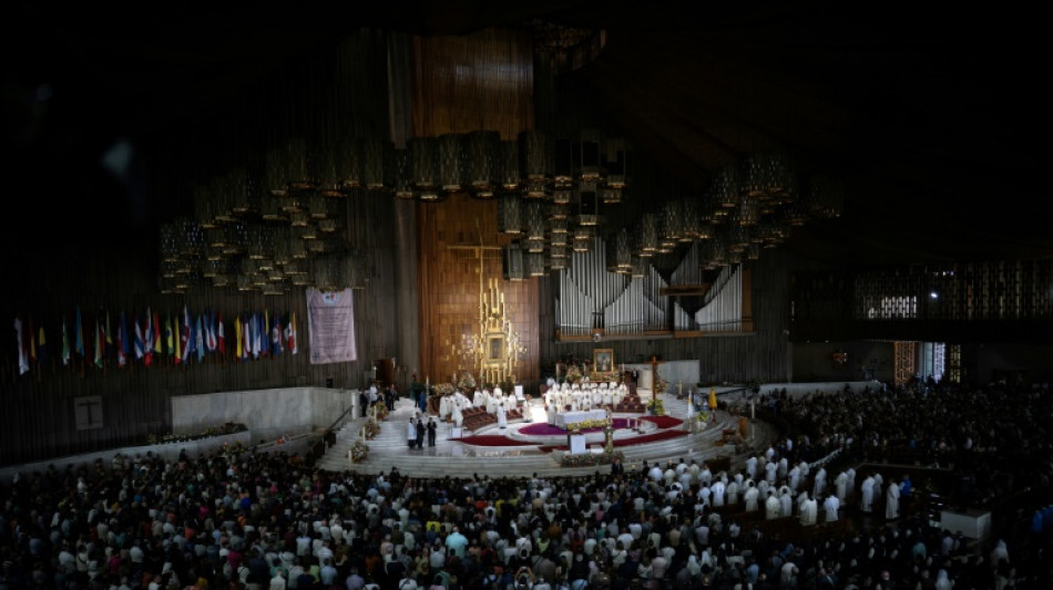Mexicanos homenageiam Francisco na Bas&iacute;lica de Guadalupe, seu lugar 'favorito' no pa&iacute;s