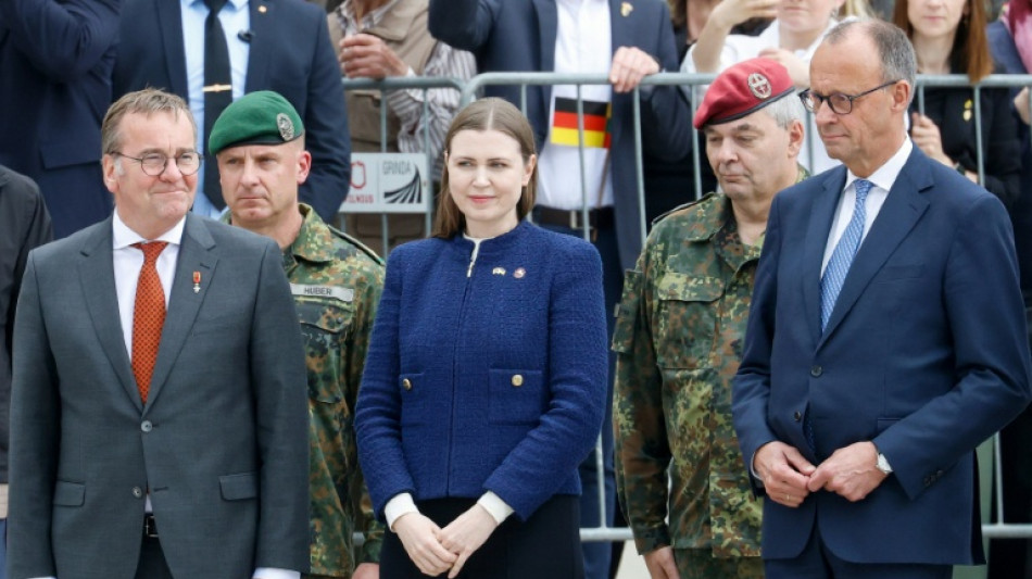 En Lituanie, le chancelier allemand accuse la Russie de menacer "la s&eacute;curit&eacute; en Europe"