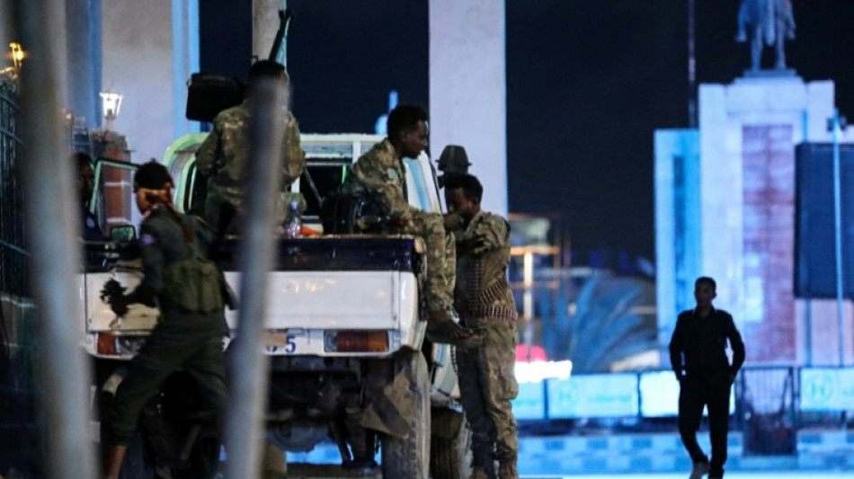 Somalie: les forces de s&eacute;curit&eacute; bombardent un h&ocirc;tel pour en d&eacute;loger des islamistes