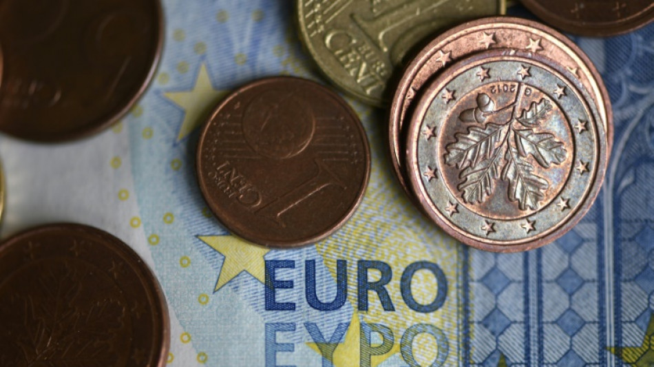 "Politbarometer": Gut jeder Dritte rechnet 2023 mit finanziellen Einbu&szlig;en