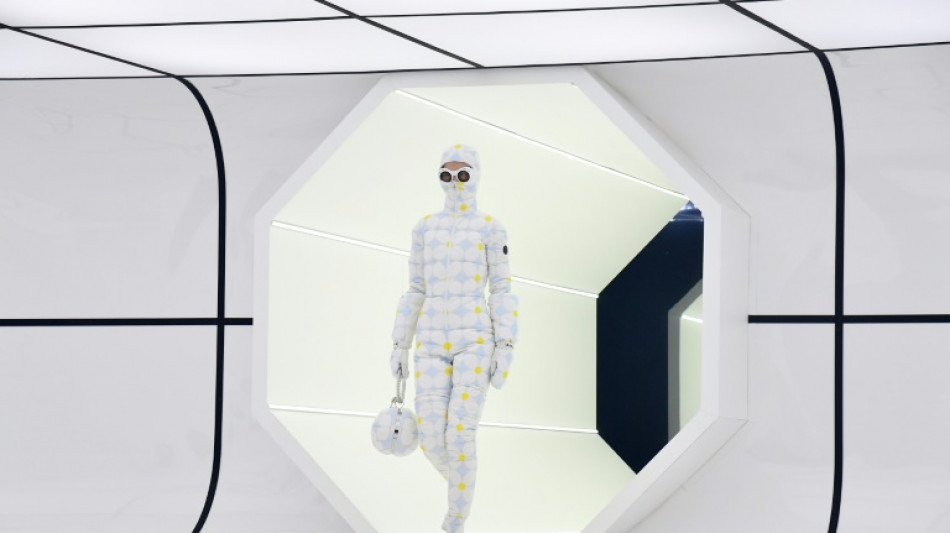 Moncler, connu pour ses doudounes haut de gamme, renonce &agrave; la fourrure