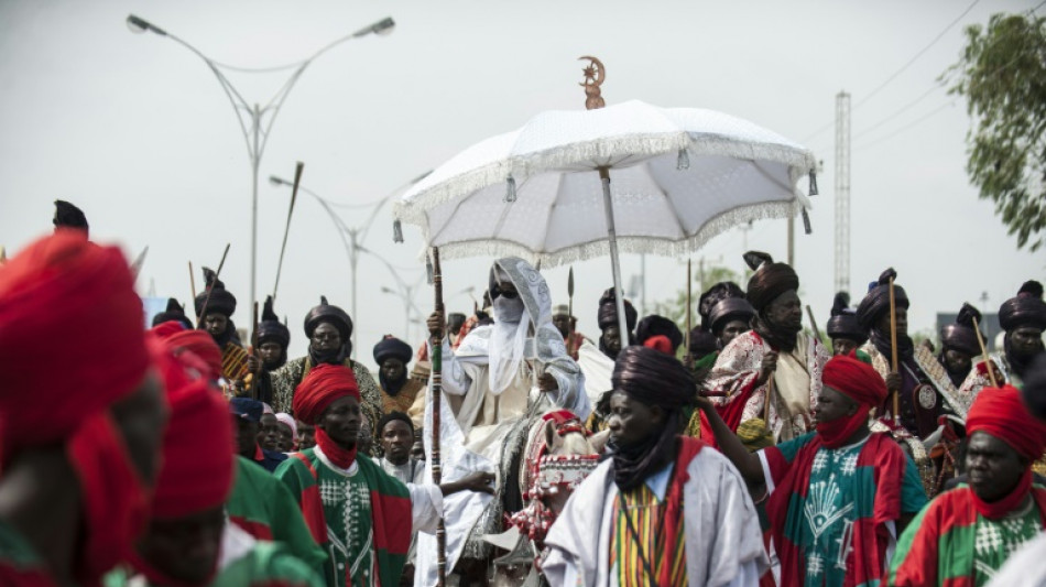 Nigerian police ban Kano Eid parade as rival emirs dispute throne