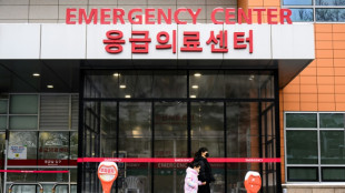 S. Korea urges doctors to return to work as protests continue