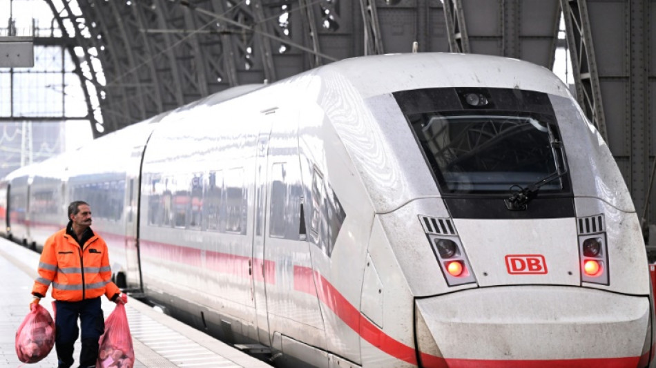 Deutsche Bahn und EVG verhandeln weiter &uuml;ber neuen Tarifvertrag