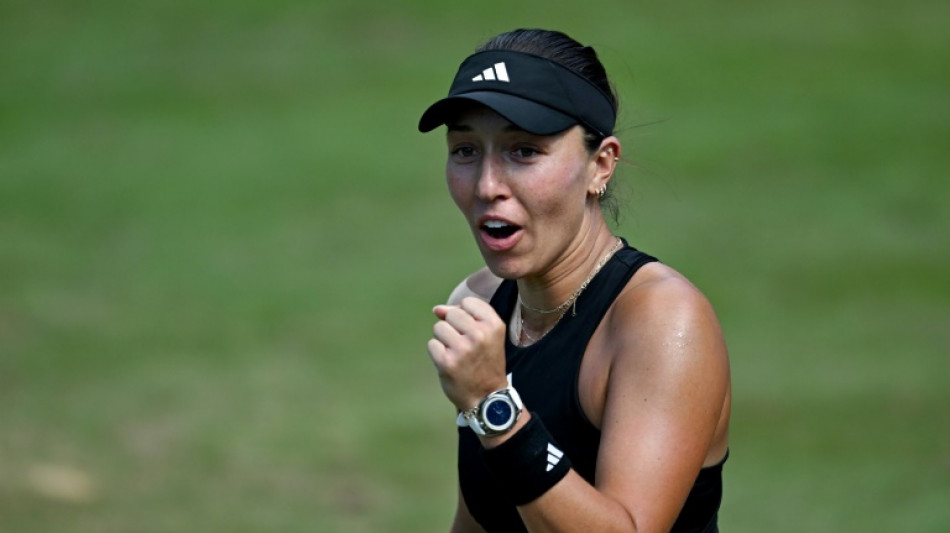 Pegula downs Swiatek to win Bad Homburg grass-court title