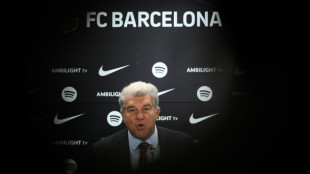 LaLiga comunica que el Bar&ccedil;a no tiene 'fair play' para inscribir a Dani Olmo