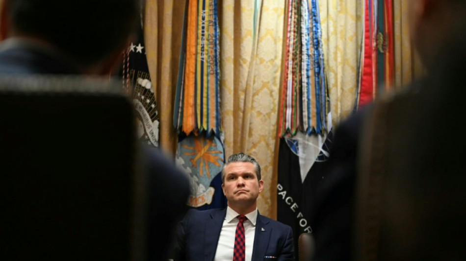 Hegseth: EUA está 'apenas começando' ataques contra supostas lanchas do narcotráfico