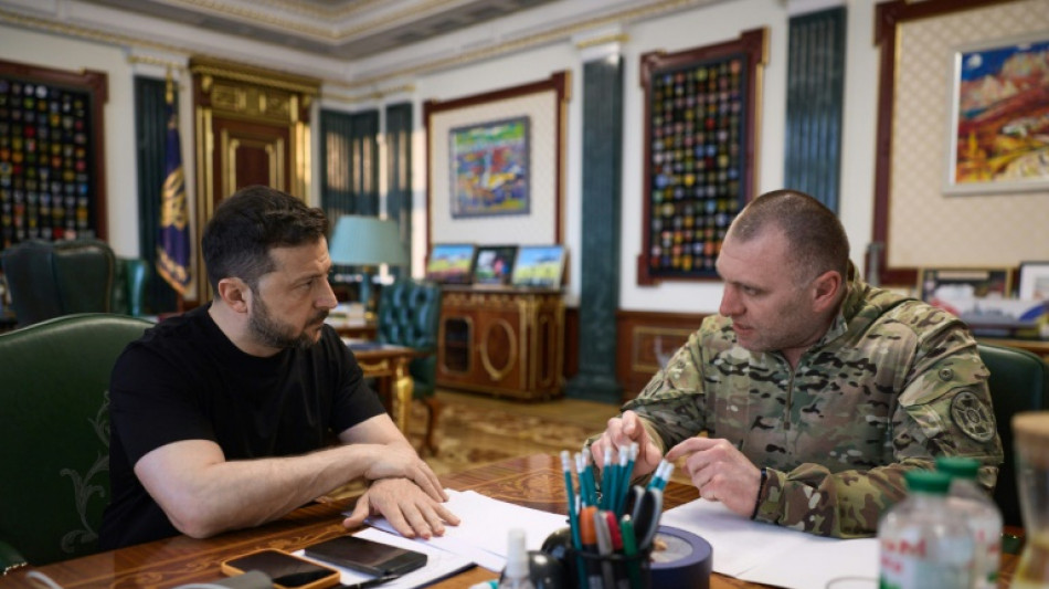 Ucr&acirc;nia disposta a dar os 'passos necess&aacute;rios' para a paz antes de negocia&ccedil;&otilde;es com a R&uacute;ssia