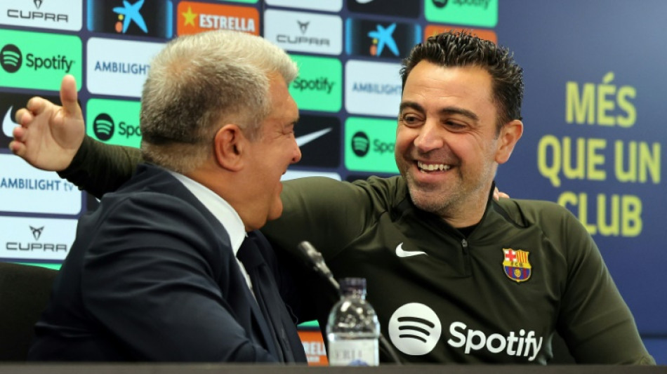 Xavi diz que segue no Bar&ccedil;a porque seu projeto 'n&atilde;o est&aacute; conclu&iacute;do'