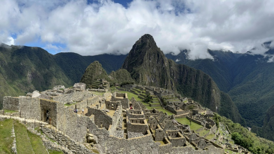 Peru vai fechar tr&ecirc;s setores de Machu Picchu por desgaste l&iacute;tico