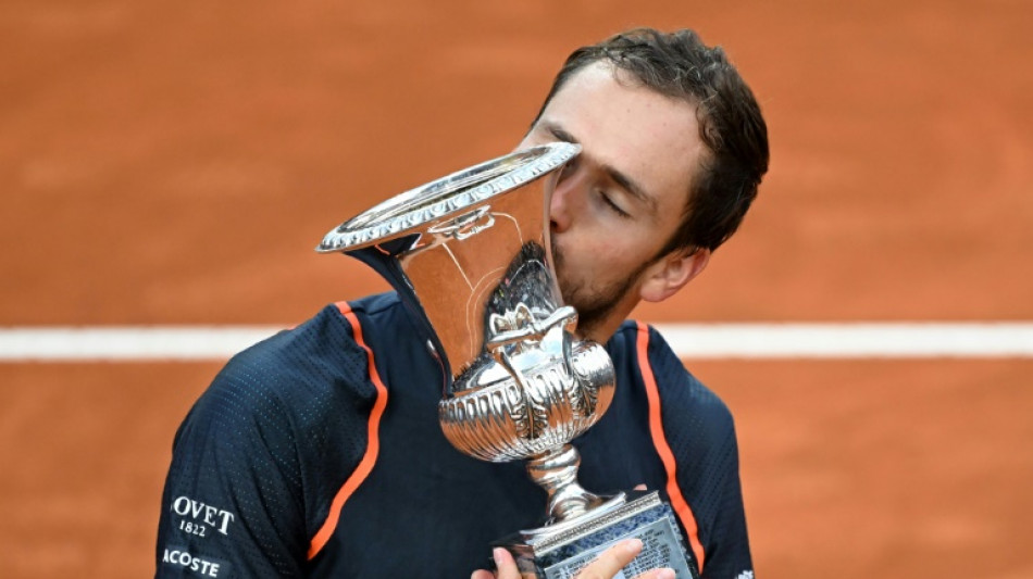 Medvedev vence Rune e conquista em Roma seu primeiro t&iacute;tulo no saibro