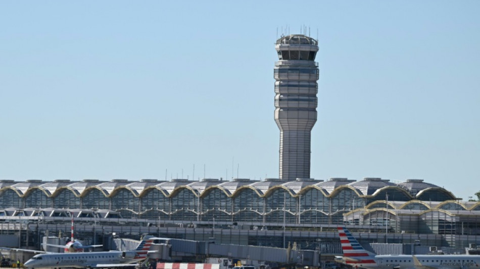 El cierre del gobierno pone el tráfico aéreo de EEUU al borde del caos