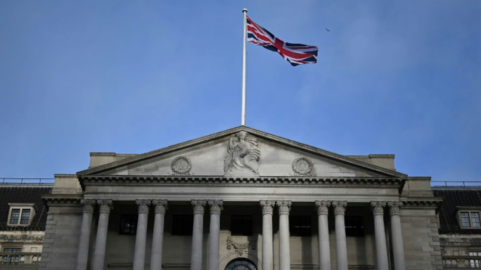El Banco de Inglaterra sube su tasa directriz de inter&eacute;s en 0,25 puntos, a 4,25%