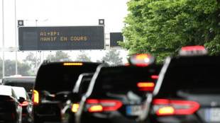 Taxis en gr&egrave;ve: l'ex&eacute;cutif compte "taper fort" sur les VTC, nouvelle r&eacute;union le 11 juin sur le transport de patients