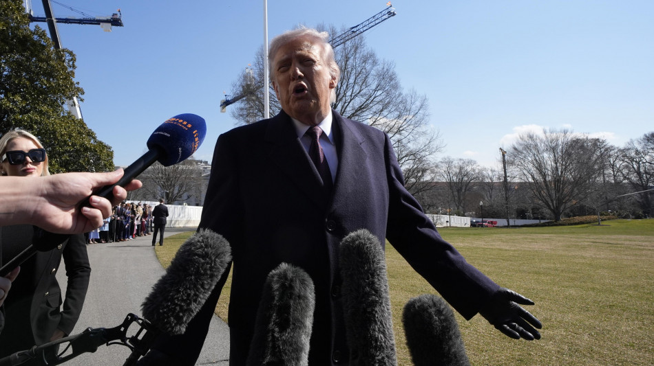 Trump: 'Ci sono alcuni buoni candidati per guidare l'Iran'