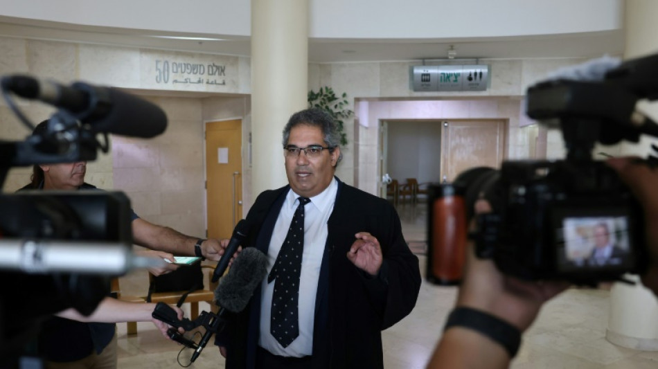 Isra&euml;l condamne &agrave; 12 ans de prison l'ex-chef de l'ONG World Vision &agrave; Gaza
