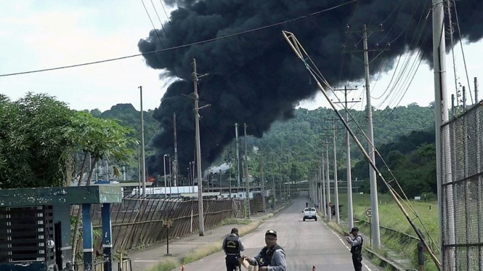 Fire halts production at Ecuador's biggest oil refinery