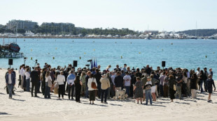 Cannes homenajea a Brigitte Bardot con una playa abierta a los perros