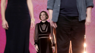 Los cineastas espa&ntilde;oles Carla Sim&oacute;n y Oliver Laxe, a por la Palma de Oro en Cannes