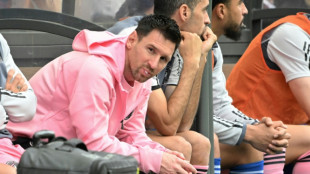 Torcedores receber&atilde;o 50% de reembolso ap&oacute;s fiasco com Messi em Hong Kong