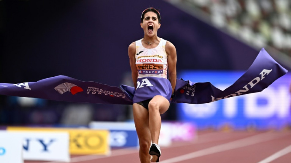 Mar&iacute;a P&eacute;rez repite doblete y Sudam&eacute;rica se ba&ntilde;a en oro en Mundial de atletismo