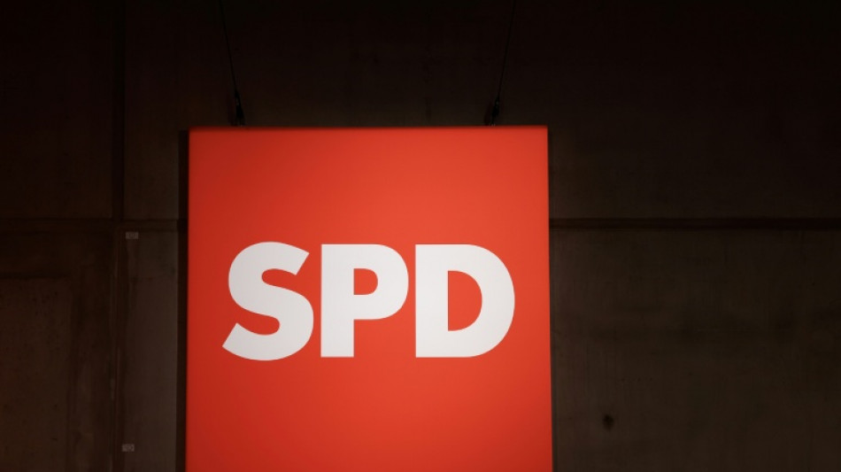 Bayerische SPD hat wieder Doppelspitze - Roloff zu Kovorsitzendem gew&auml;hlt