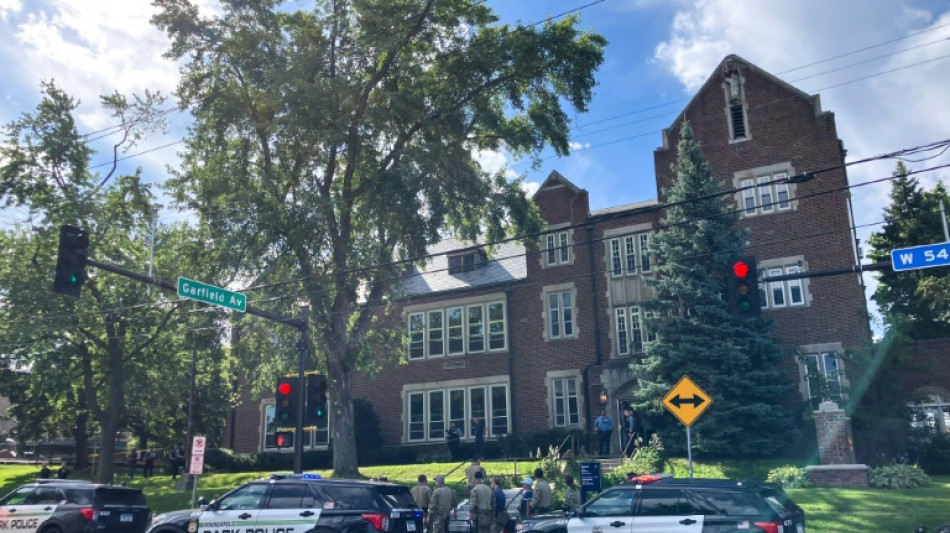 US-Gouverneur: Sch&uuml;sse an katholischer Schule in Minneapolis - Sch&uuml;tze "&uuml;berw&auml;ltigt"