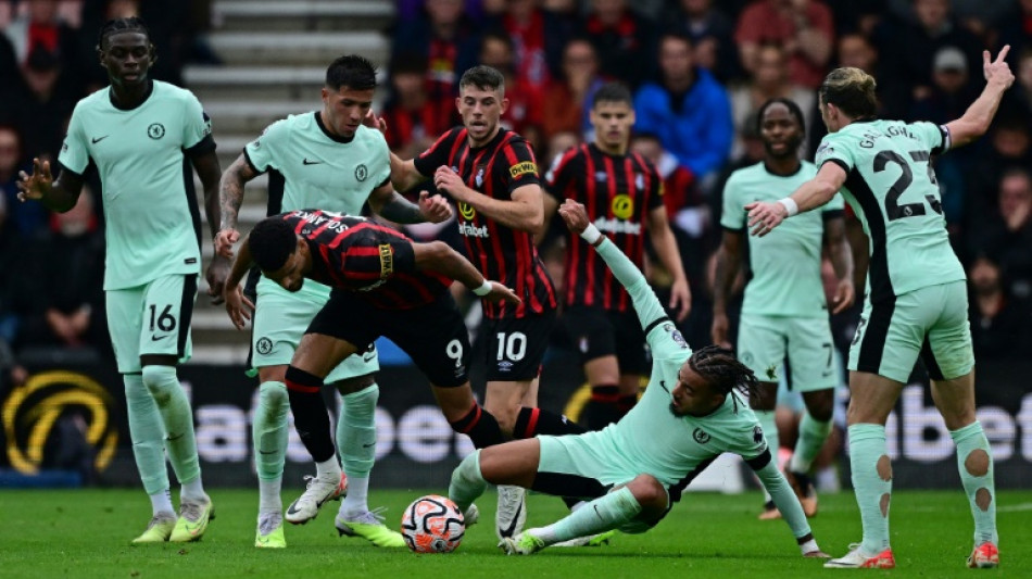 Chelsea fica s&oacute; no 0 a 0 com Bournemouth e &eacute; 14&ordm; na Premier League