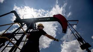 Il petrolio chiude in calo a New York a 63,57 dollari