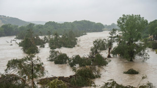 Inundaciones en Texas dejan al menos 13 muertos y 23 ni&ntilde;as sin localizar