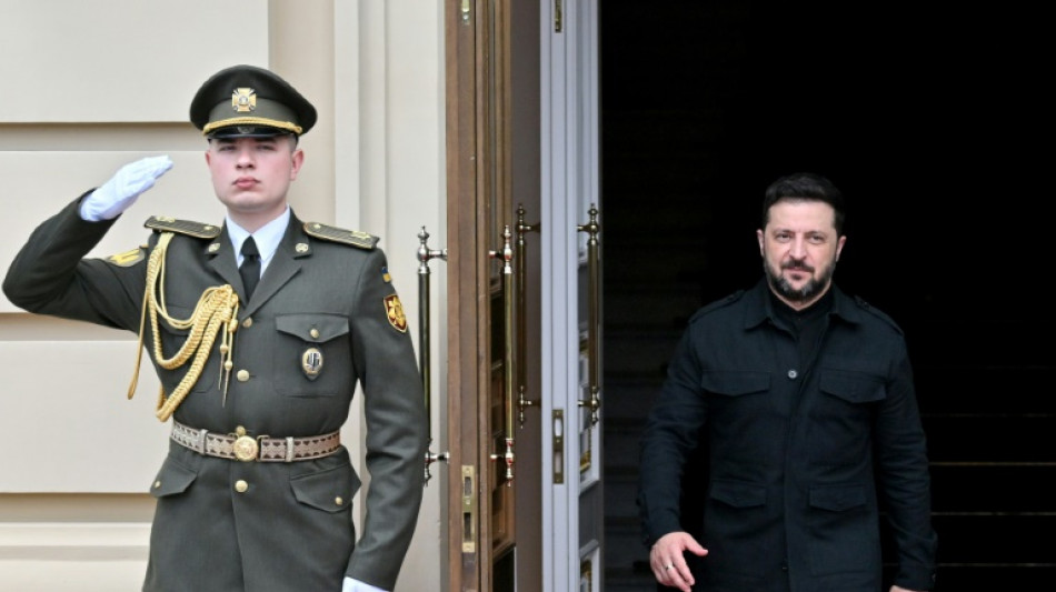 Zelensky assina decreto para tirar Ucr&acirc;nia de tratado contra uso de minas antipessoais