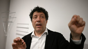 Retour sur terre vénézuélienne pour Crespin et ses œuvres en apesanteur