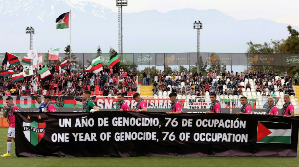 Clube chileno homenageia v&iacute;timas palestinas da guerra em Gaza