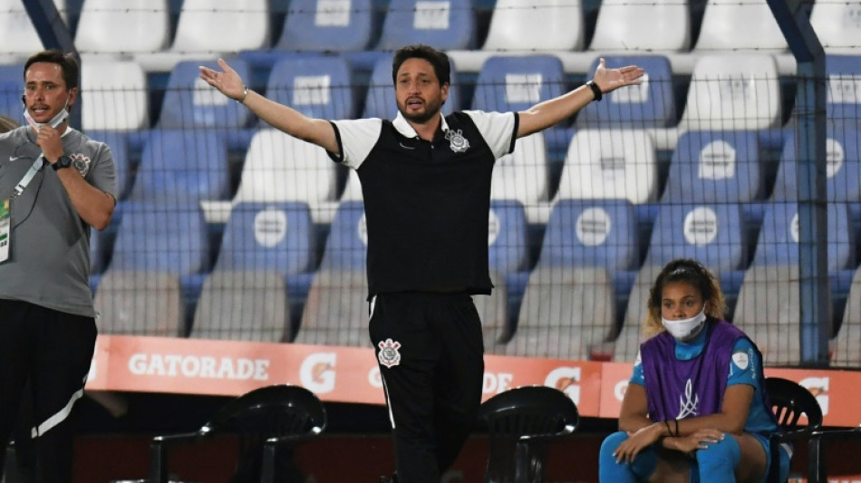 Arthur Elias &eacute; o novo t&eacute;cnico da sele&ccedil;&atilde;o brasileira feminina