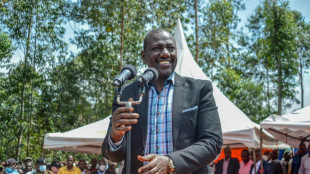 Kenya president still handing cash to churches despite his own ban