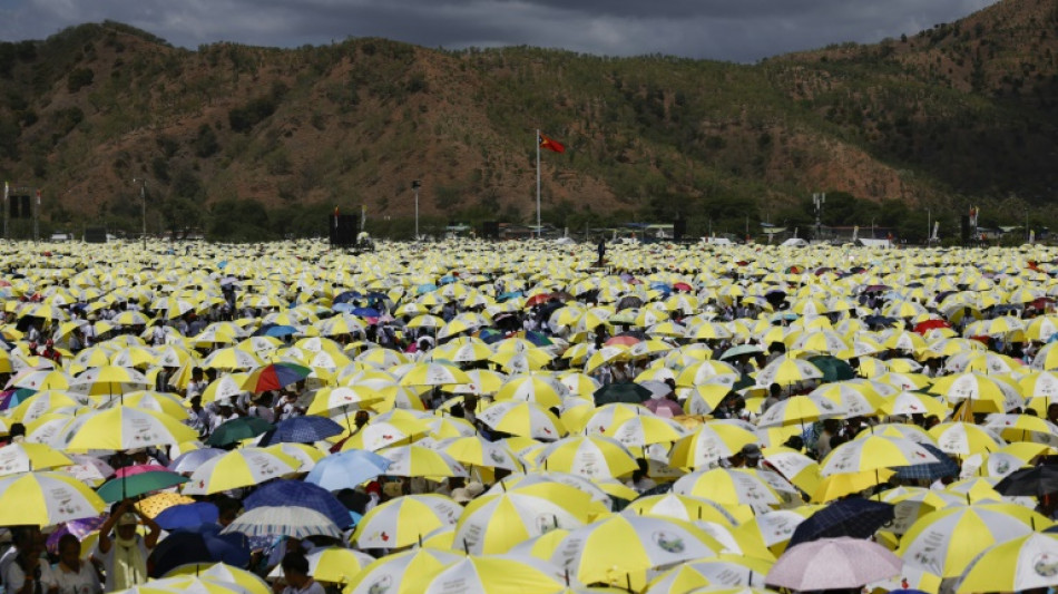 Au Timor oriental, 600.000 fid&egrave;les r&eacute;unis pour la messe du pape