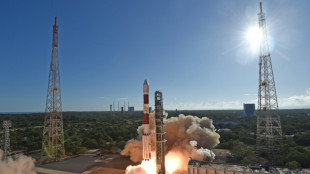 &Iacute;ndia planeja voo espacial tripulado para 2027