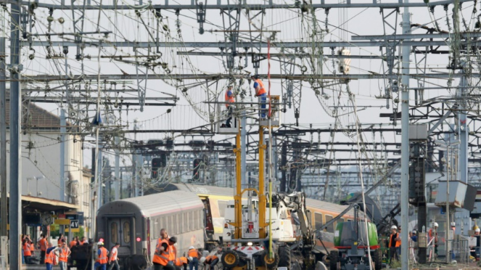 Proc&egrave;s de la catastrophe ferroviaire de Br&eacute;tigny: les r&eacute;quisitions report&eacute;es &agrave; mercredi