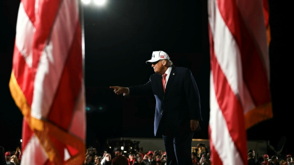Trump elogia a Le Pen como la "voz conservadora" en medio de la agitaci&oacute;n en Francia
