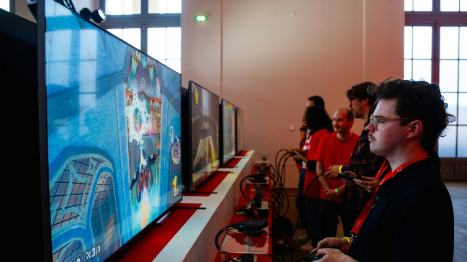 Jeux vid&eacute;o: &agrave; Paris, la Switch 2 de Nintendo se laisse approcher