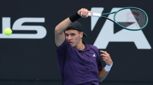 Mensik blasts to Auckland title ahead of Australian Open