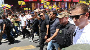 Corte do Equador denuncia militariza&ccedil;&atilde;o de sede durante marchas do governo